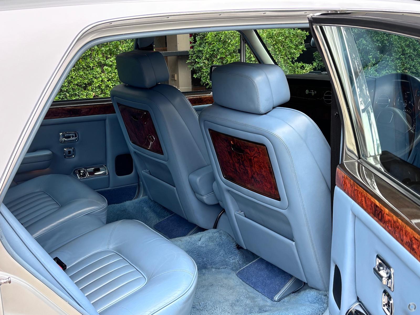Regal Rides Silver Lady interior