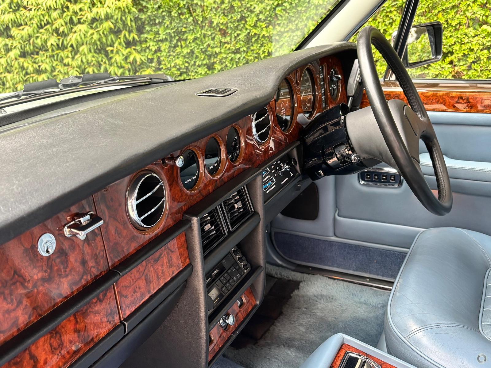 Regal Rides Silver Lady Dashboard